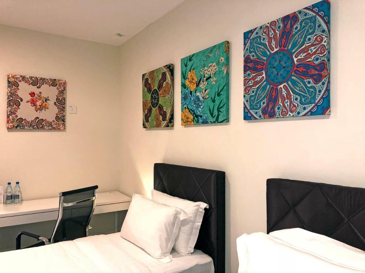 Aman Hills Hotel Kampong Timbunan Екстериор снимка
