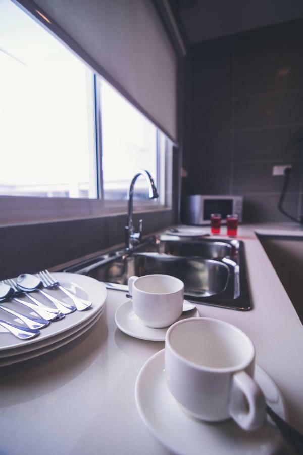 Aman Hills Hotel Kampong Timbunan Екстериор снимка